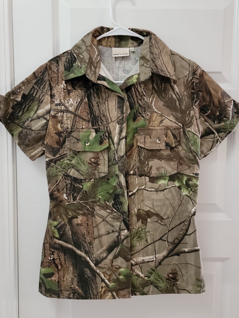 She Safari Realtree Camo Women's Short-Sleeve Hunting Shirt, Size XS NWOT